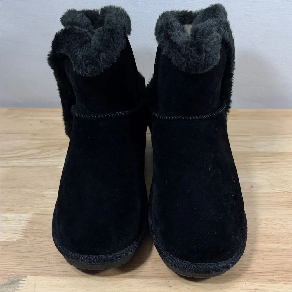 Sugar Poppy Black Faux Suede Ankle Boots Size 7 M